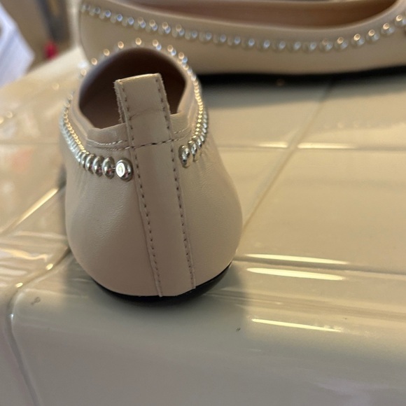 Tod's Cream Studded Women's Loafers - Picture 5 of 10